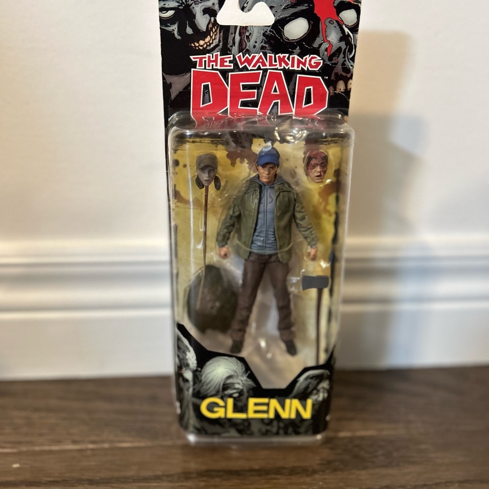 The Walking Dead Glenn Action Figure